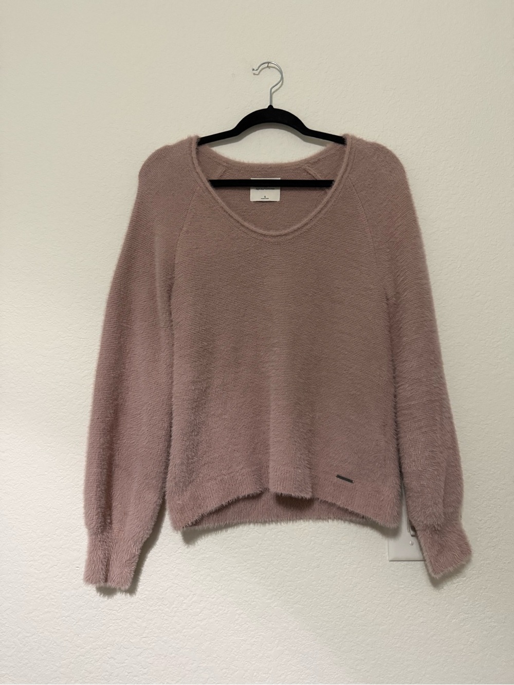 Abercrombie & Fitch Plush Scoop Neck Sweater - Dusty Rose